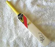 MICHAEL CLARKE SIGNED MINI CRICKET BAT COA AUSTRALIA WORLD CUP BRADMAN ASHES
