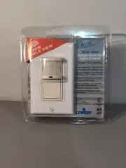 Leviton Decora 6791-I Wide View Motion Activated Light Control NEW W/ BOX