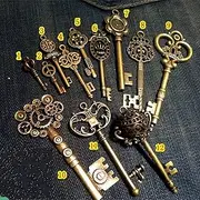 WellieSTR Vintage Skeleton Keys Charm Set Royal Key in Antique Bronze Pack of 12 Keys, 12 Different Style, No Repeat