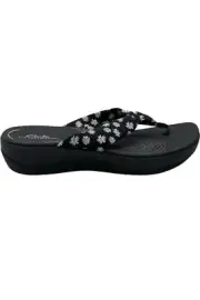 Clarks Cloudsteppers Printed Arla Glison Black Daisy