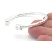 Hammered Bracelet Shiny Silver Plated Brass (55mm inner size - Adjustable ) 2960