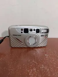 在飛比找Yahoo!奇摩拍賣優惠-德國 Praktica Super Zoom 1250AF 