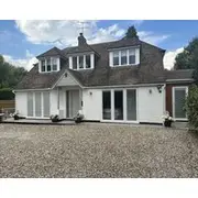 Beautiful 1-bed Studio In Bourne End