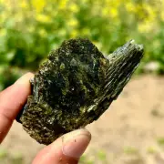 89G Natural green luster tourmaline quartz crystal cluster mineral specimen