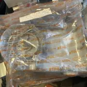 NOS OEM STIHL 051 075 076 Chainsaw Gas Tank Recoil Starter 1111-080-2801