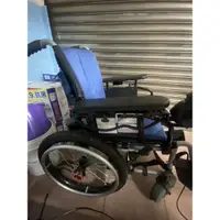 在飛比找蝦皮購物優惠-售 台灣製 二手電動輪椅 （威誠輔具）可折疊 七成新 誠可議