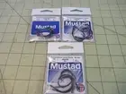 15 Mustad 39944-BN Perfect Circle Inline Fish Hooks Size 7/0 ( 3 packs x 5 each)
