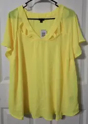 Torrid Tunic Top Women's Size 1 - Lemon Tonic Yellow - Cage Front Blouse Sheer