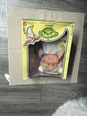 cabbage patch kids Babies doll new in box lot