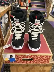 Vans Hi-Standard OG Snowboard Boots Women’s Size 7.5