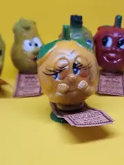 FUNNY FRUITS 1971 Hoo's: Orange Candy Powder Filled Toy - IT FIZZES! - SEALED