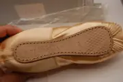 NIB CHACOTT Adult Veronese II Pointe Shoes 23 cm E M Euro not returnable Japan