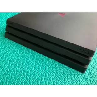 PS4 Pro 系統9.7 原廠1TB主機 + 原廠單手把 [ 9成新二手 ]