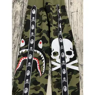 二手 Mastermind vs A BATHING APE 綠迷彩棉褲 XL