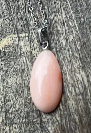 Vintage Hand Oval Pink Blush Angel Skin Coral Pendant Necklace Japan