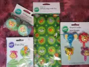 WILTON- Jungle PALS Shaped Candles, Treat bags, Pix & Baking Cups- 4 PC SET-NEW