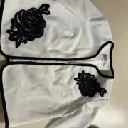 Kasper White Jacket With Black Flower Size 6 Vanilla Ice Black