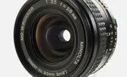 Minolta MD Rokkor W 28mm F3.5 Manual Focus Lens SN: 1201538