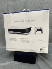 PS5 Disk Console V3 825 GB -NEW- (LOT 201066)