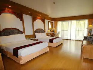 蘭昌邦高爾夫小屋The Golf Lodge Laem Chabang