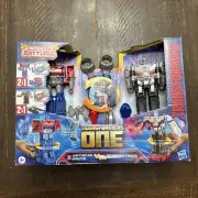 Transformers One Optimus Prime vs Megatron Robot Battlers (DAMAGED BOX)