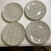 Thyme & Table Dinnerware Black and White Dot Dinner Plates Set of 4 (New)