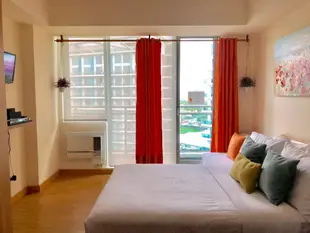 帕拉納克的1臥室公寓 - 30平方公尺/1間專用衛浴Endless Summer Vibe @Azure Urban Resort Residences