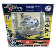 Super Motor Stunt Vehicle Silver Micro Scale R/C No 23201 Unopened!