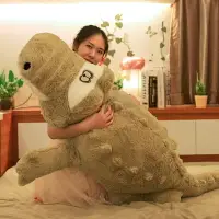 在飛比找樂天市場購物網優惠-鱷魚毛絨玩具超大公仔可愛玩偶睡覺抱枕長條枕巨型娃娃床上送女生