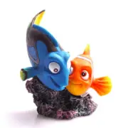 Aqua One Ornament Blue Tang And Clownfish 10 x 9.5 x 9.8cm
