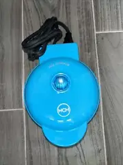 MCM Mini Personal Griddle Pancake Maker Model DMS001Q3 350W Blue