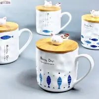 在飛比找Yahoo!奇摩拍賣優惠-【熱賣精選】日式Zakka貓咪和魚群馬克杯陶瓷杯子卡通帶勺帶