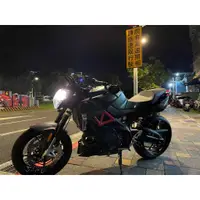 在飛比找蝦皮購物優惠-Aprilia SHIVER 900