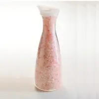 在飛比找蝦皮商城優惠-食用玫瑰岩鹽1.7公斤 粗鹽 精美MIT優雅高身水瓶裝