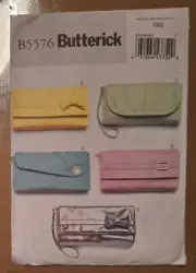 BUTTERICK SEWING PATTERN - CLUTCH BAGS - 4 Styles - LOOK!
