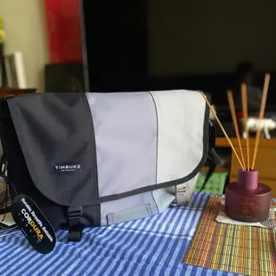 【預購】舊金山Timbuk2 Classic Messenger Bag  Terrain 經典  郵差包 S號 28升