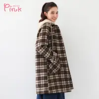 在飛比找momo購物網優惠-【PINK NEW GIRL】日系毛呢格紋排扣連帽大衣 J6