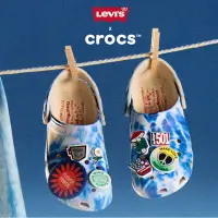 在飛比找蝦皮購物優惠-日本代購🇯🇵Crocs卡駱馳LEVIS X CROCS CL