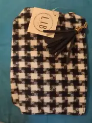 L.I.B. New York Black & White Zippered Cloth Wristlet Pouch