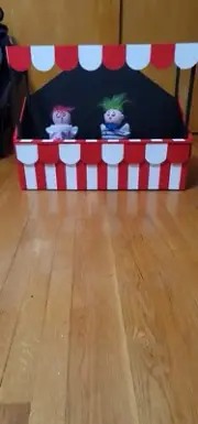 Killer Klowns From Outer Space puppet Diorama