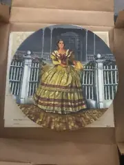 Knowles China “Gone With The Wind” MELANIE Plate