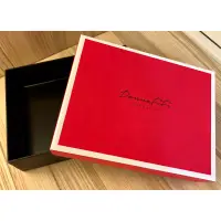 在飛比找蝦皮購物優惠-DonnaFiFi 空盒 禮物盒 包裝盒 桃紅