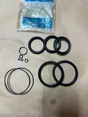 Aeroquip 6332U-016 Seal Kit Fits Vickers 1.375x2.500 Pneumatic Pump Seal Repair