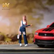 Resin 1/64 Girl In Denim Overall Painted Figure Diorama Miniature Doll F Car Toy
