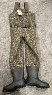 Magellan Sportsman 800 Bootfoot Waders Sz 10 TRKR-X Steel Shank Mossy Oak Camo