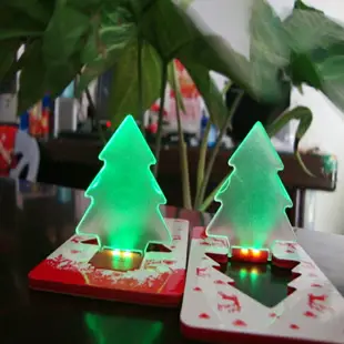 聖誕卡片 聖誕樹 LED燈 聖誕卡 卡片燈 聖誕禮物 聖誕裝飾 聖誕燈 聖誕帽 賀卡 禮品【塔克】