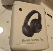 Beats Studio Pro Bluetooth Wireless Headphones - Black.