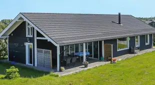 Lovely Holiday Home in Falster Zealand with Spa