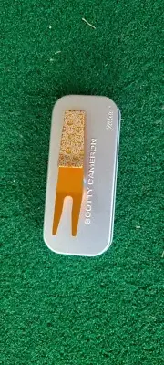 scotty cameron M&G Subway Wasabi Peace Sufer Clip Tool-orange