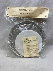 The Pampered Chef Flat Flan Pan Set Two 10" inch Tin Steel Tinned Pie Tart Plate